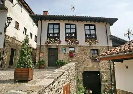 Casa De La Abuela Potes