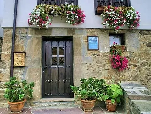 Casa De La Abuela Potes